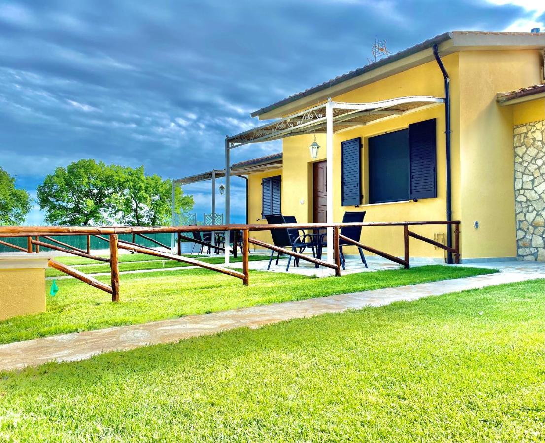 I See Lake Castiglione del Lago Exterior photo