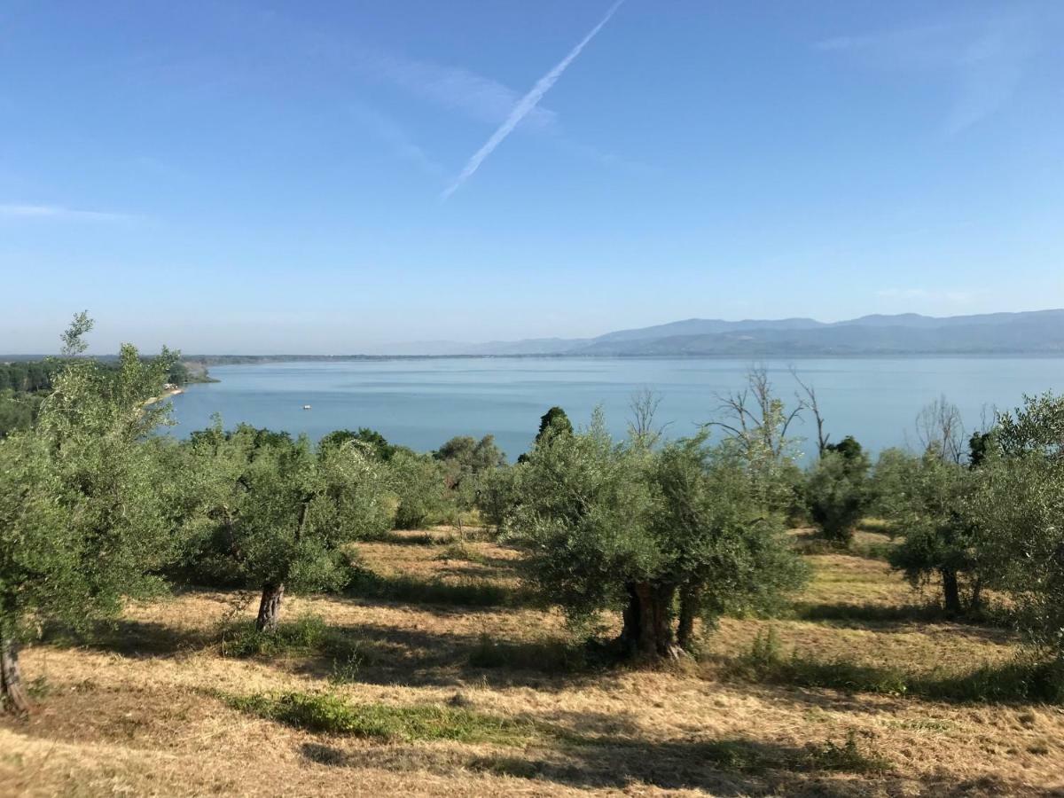 I See Lake Castiglione del Lago Exterior photo